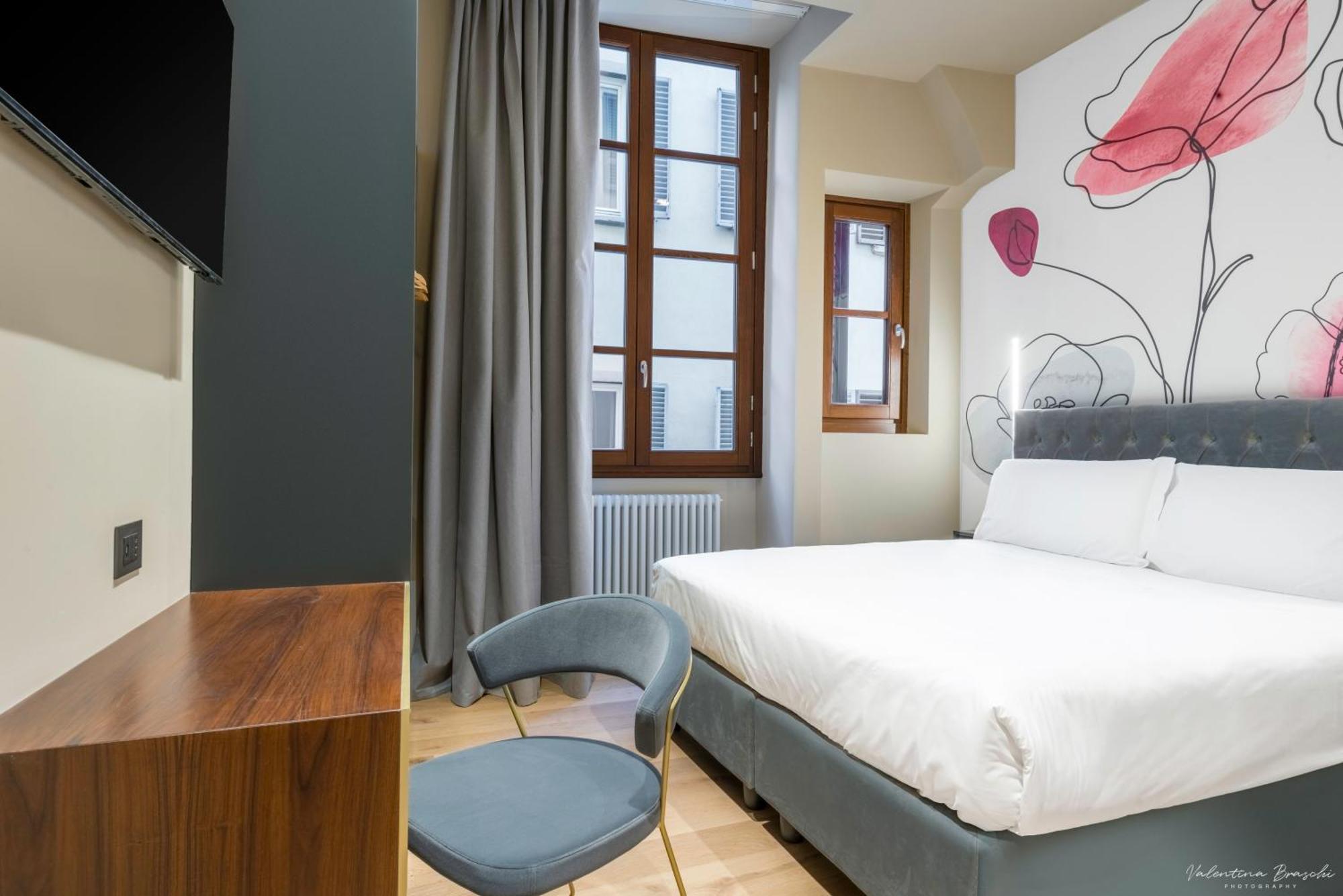Hotel Adamas Florens Exteriör bild