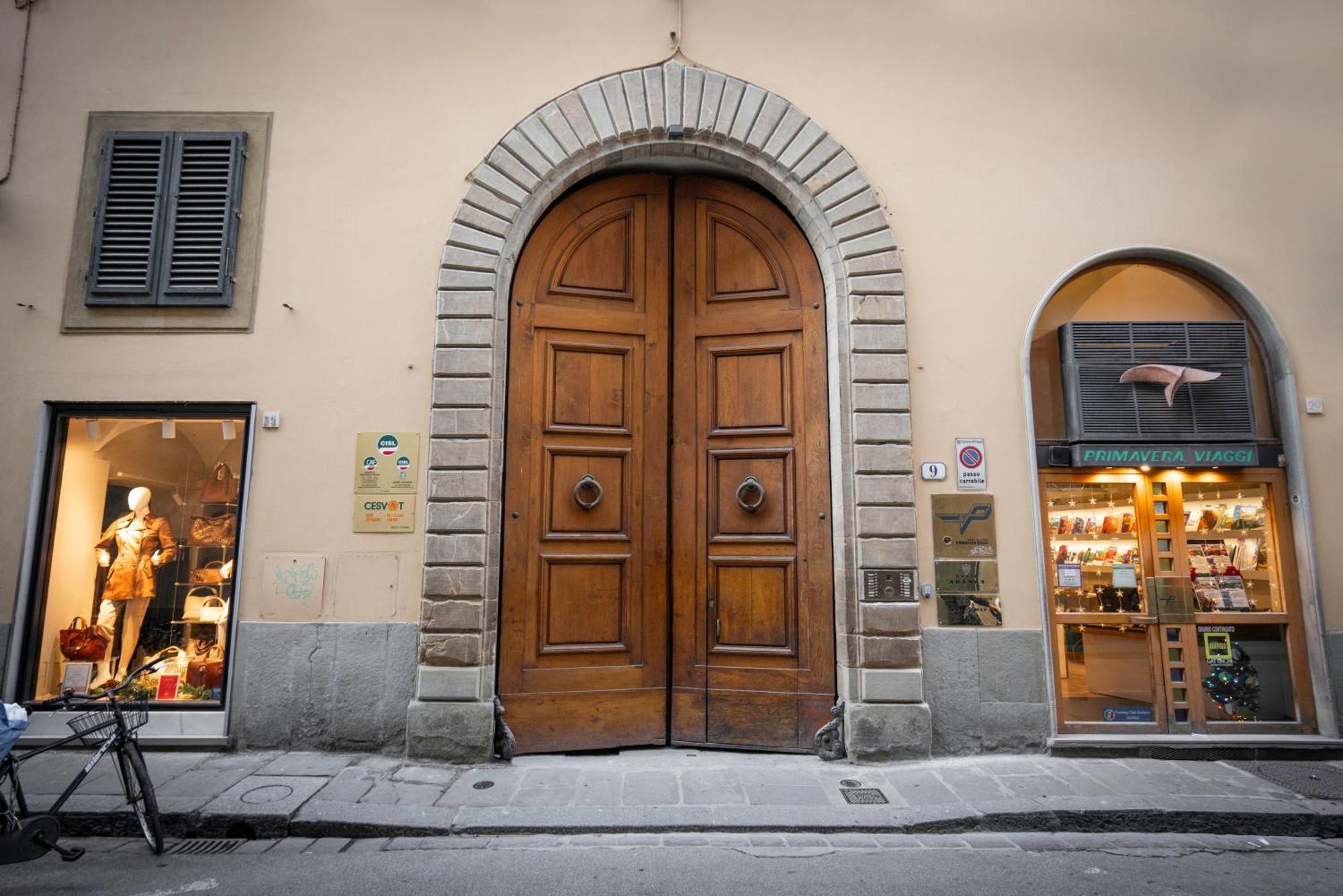Hotel Adamas Florens Exteriör bild