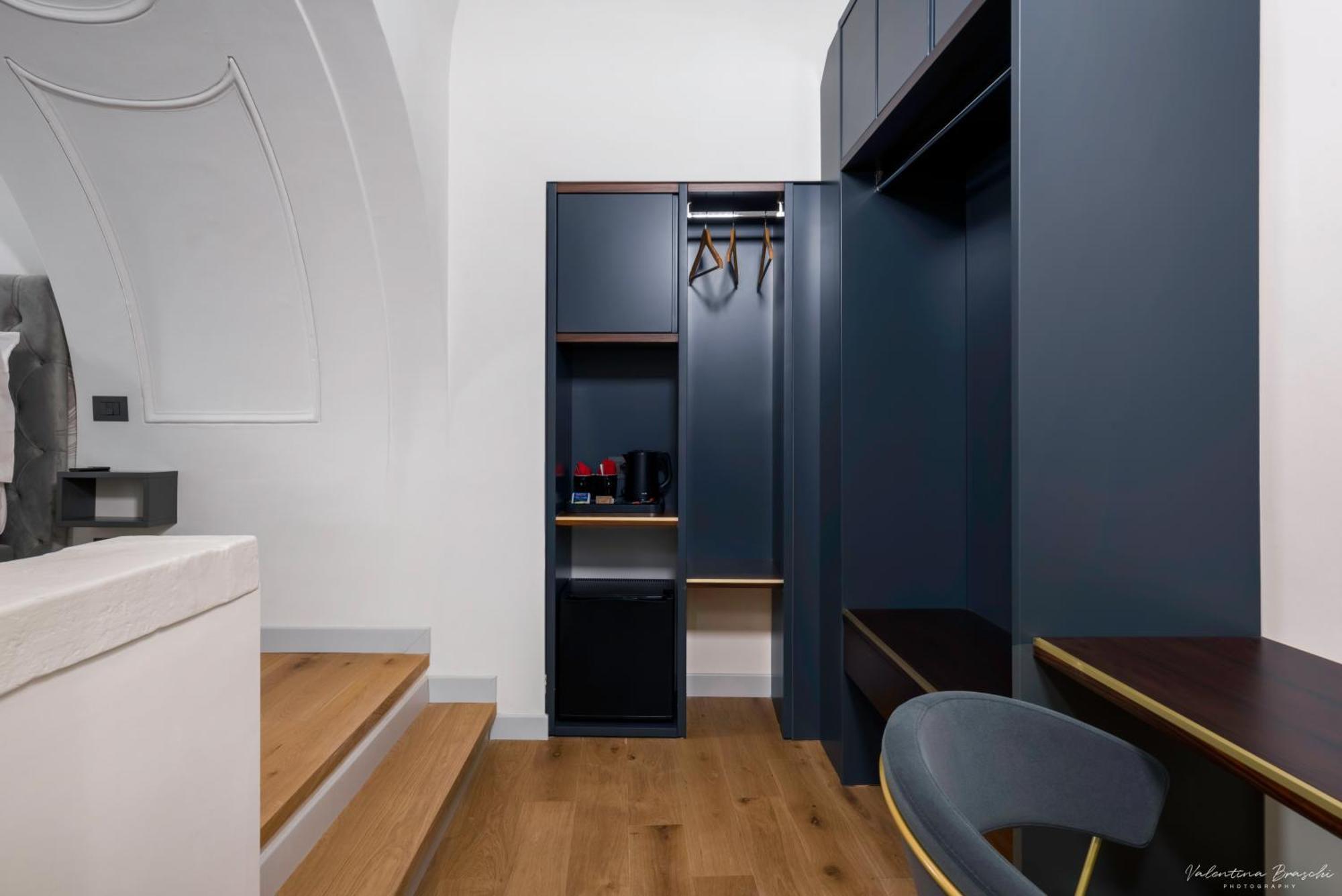 Hotel Adamas Florens Exteriör bild