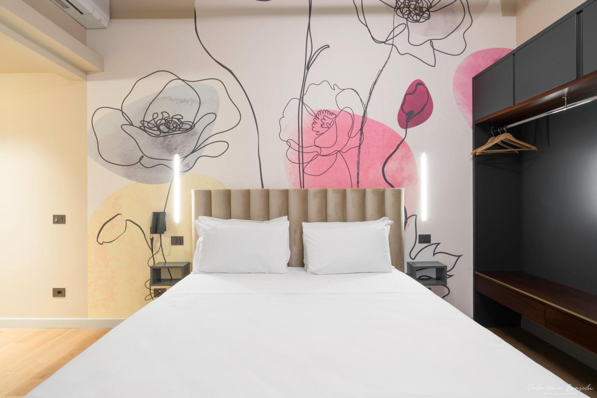 Hotel Adamas Florens Exteriör bild