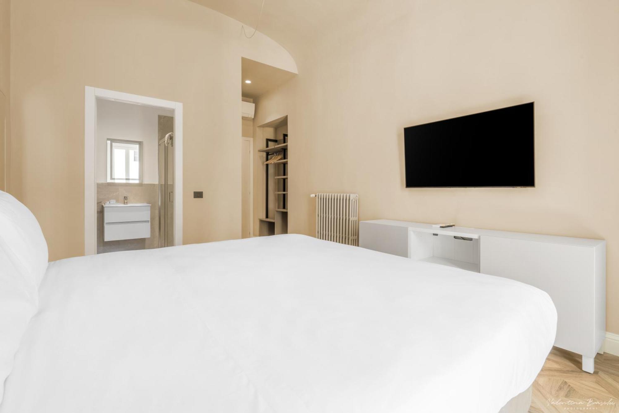Hotel Adamas Florens Exteriör bild