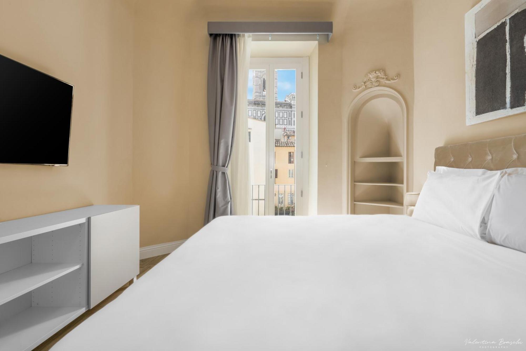 Hotel Adamas Florens Exteriör bild